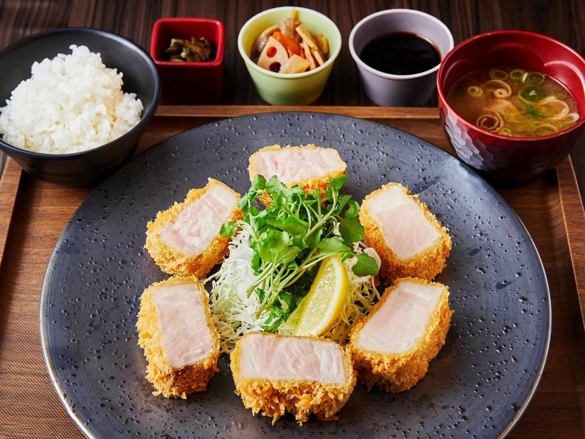 Apa Hotel & Resort Osaka Namba Ekimae Tower Εξωτερικό φωτογραφία